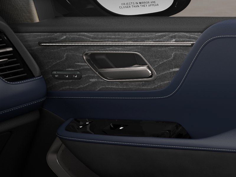 2026 Infiniti QX80 Sensory photo 18