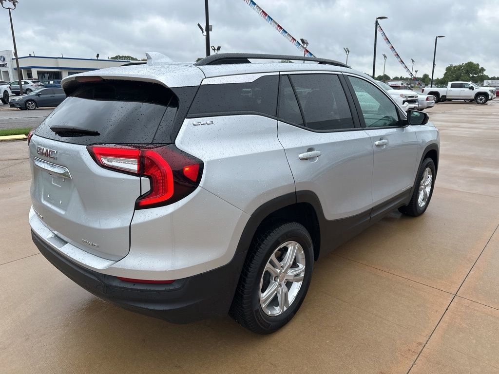 2022 Gmc Terrain SLE photo 18