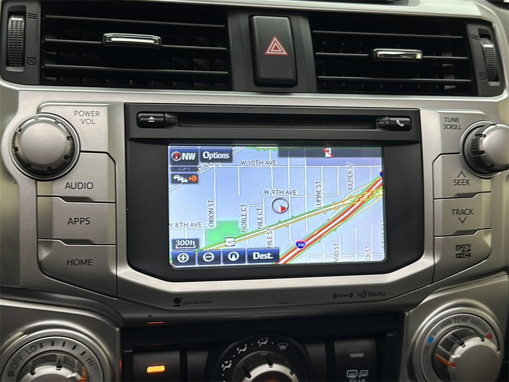 2017 Toyota 4Runner SR5 Premium photo 21