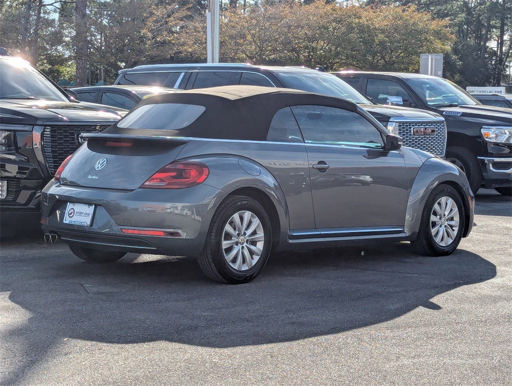 2019 Volkswagen Beetle Convertible S photo 4