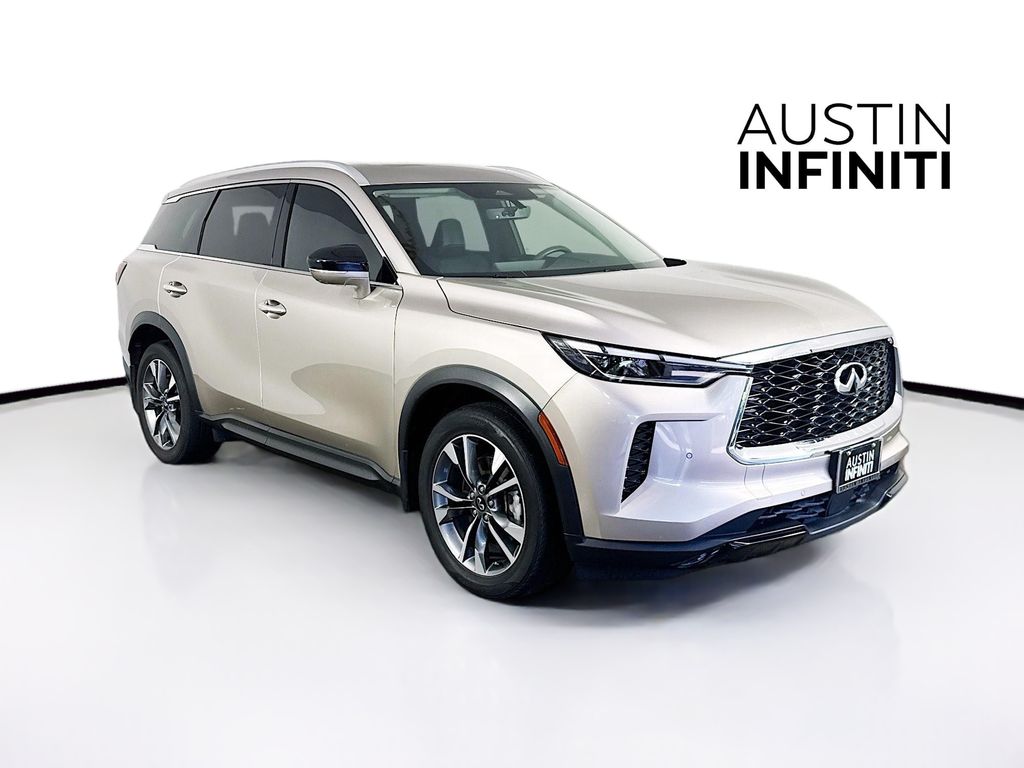 2023 INFINITI QX60 LUXE's photo