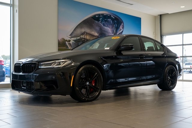 2022 BMW M5 Base's photo