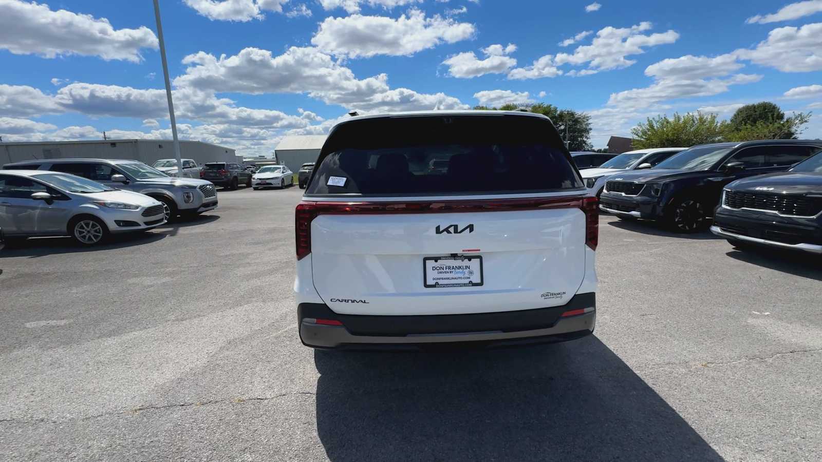 2026 Kia Carnival SX Prestige photo 6