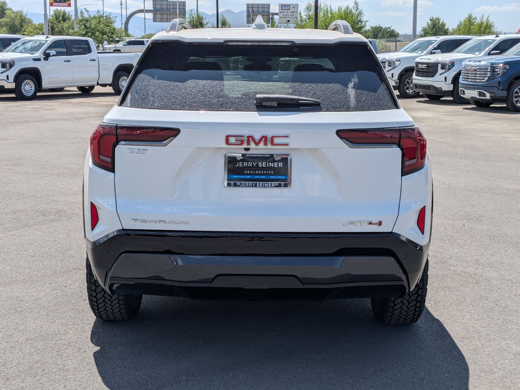 2026 Gmc Terrain AT4 photo 4