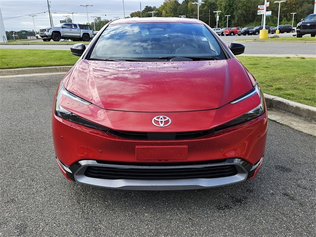 2024 Toyota Prius XLE photo 2