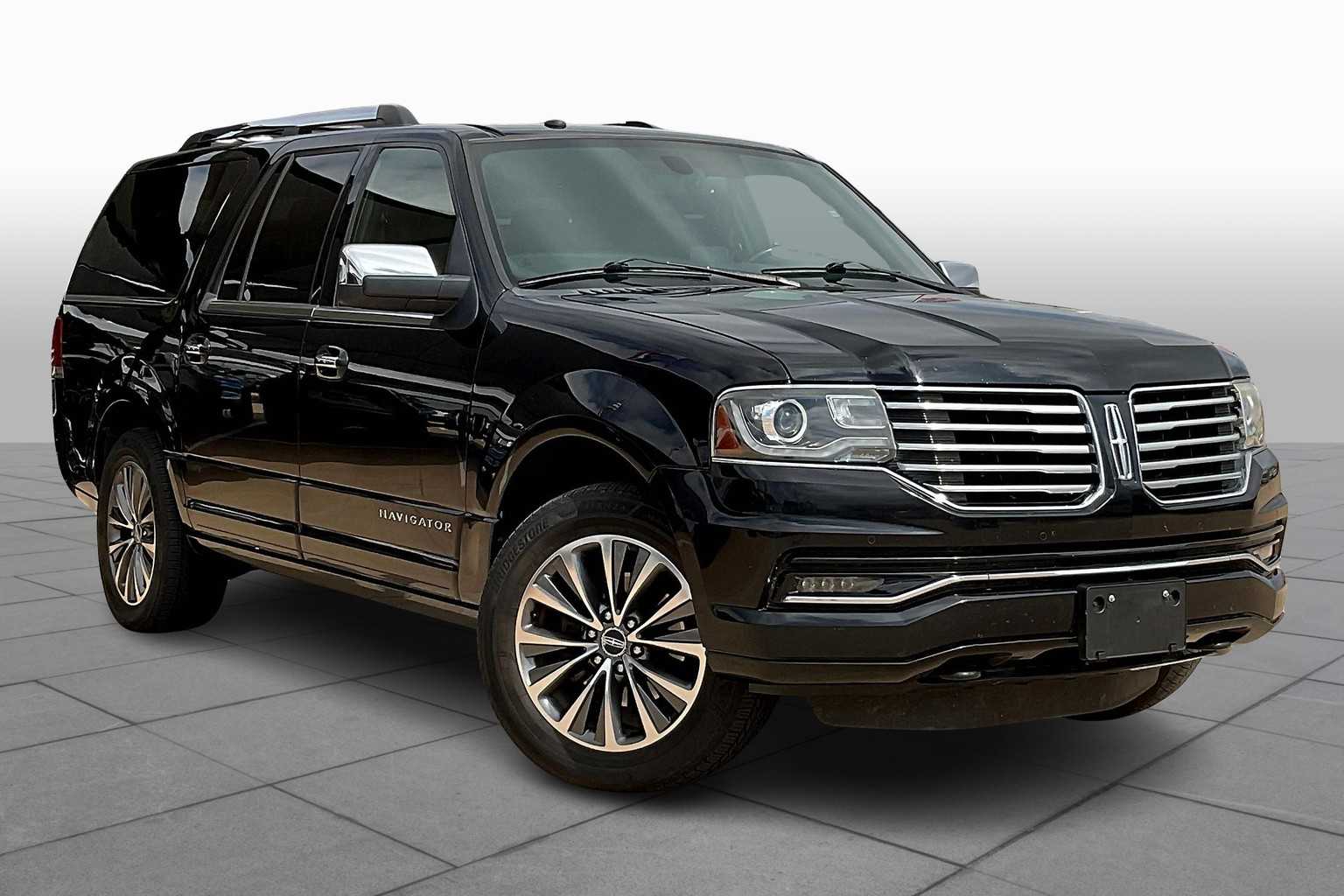 2016 Lincoln Navigator Select
