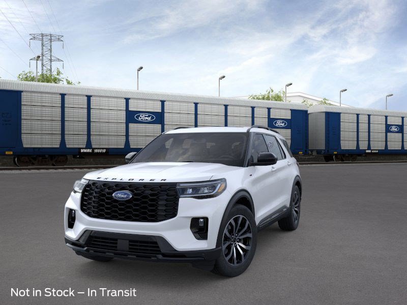 2025 Ford Explorer ST-Line photo 2