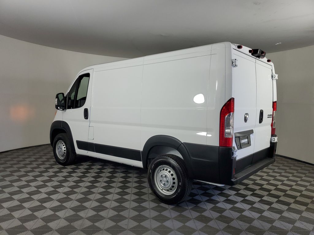 2026 Ram 1500 Tradesman photo 2