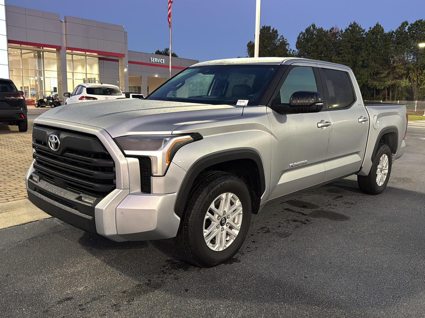 2025 Toyota Tundra SR5