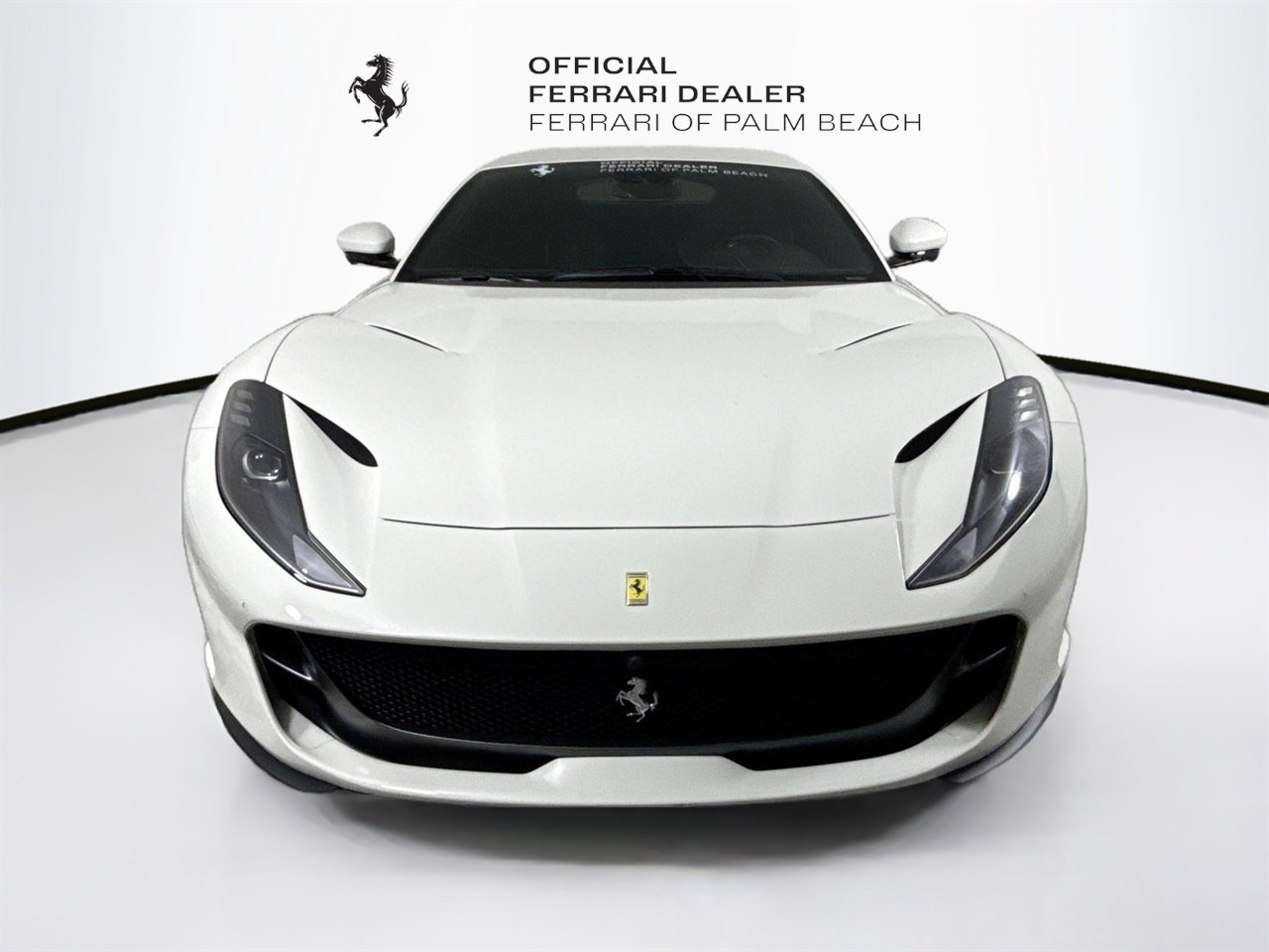2020 Ferrari 812 Superfast Base photo 2