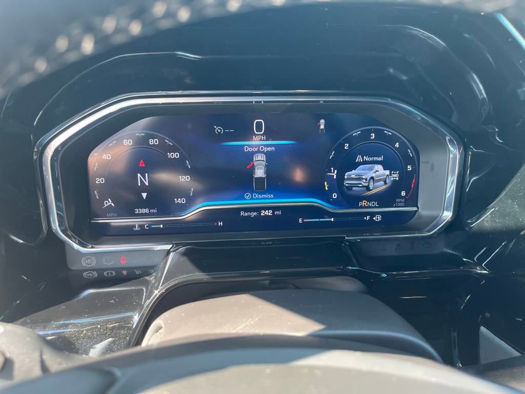 2025 Chevrolet Silverado 1500 LT1 photo 14