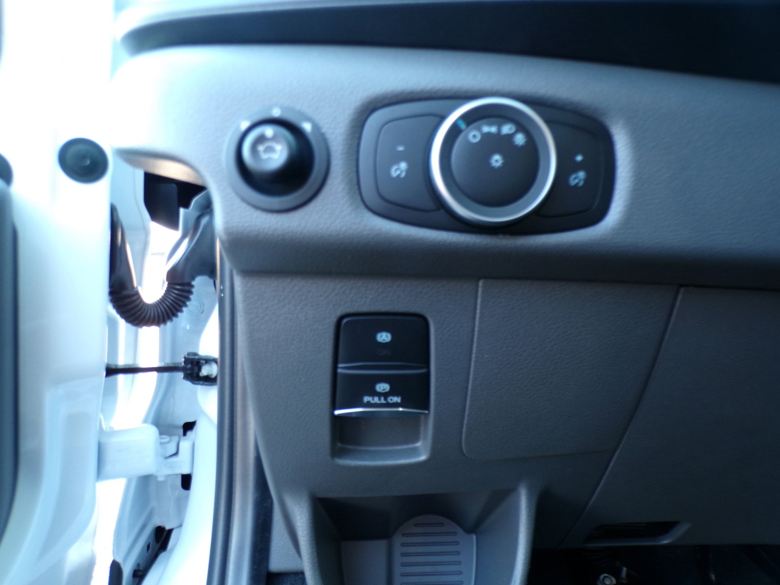 2024 Ford Transit Cargo Van photo 10