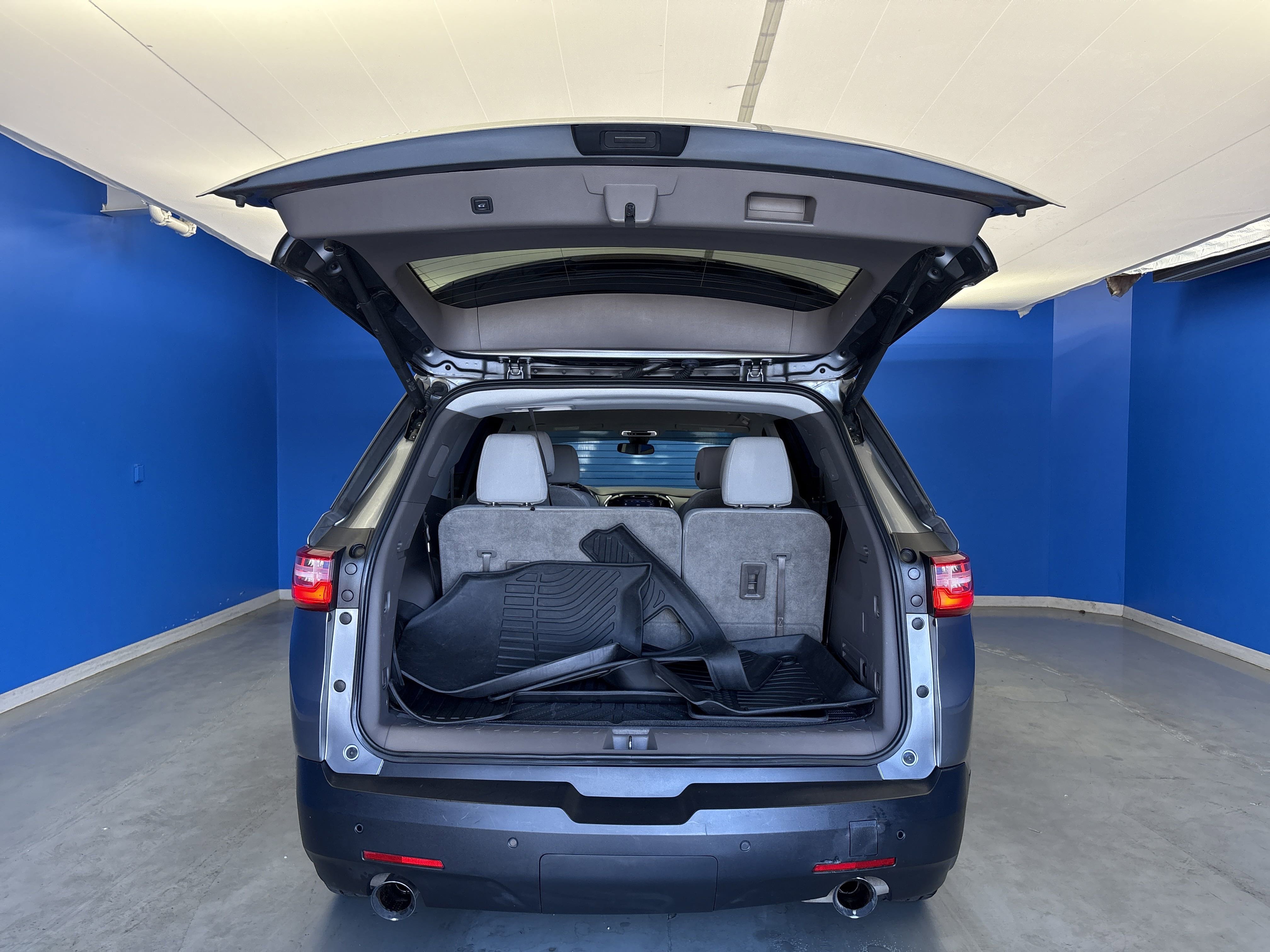 2020 Chevrolet Traverse Cloth photo 25