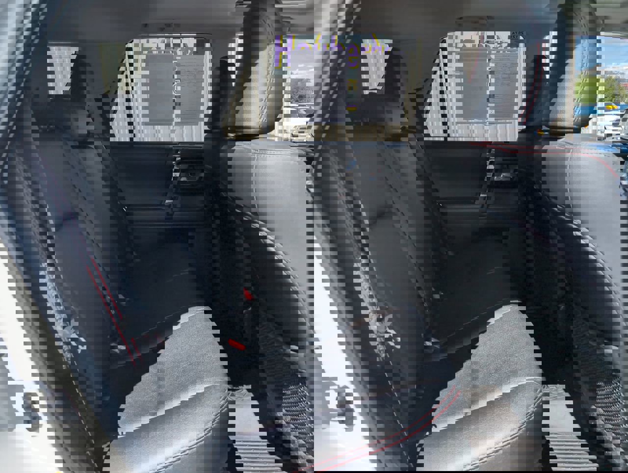 2020 Toyota 4Runner Base photo 13