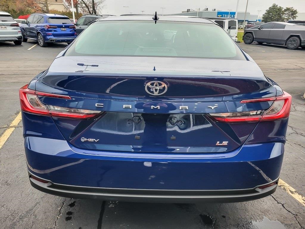 2025 Toyota Camry XLE photo 4
