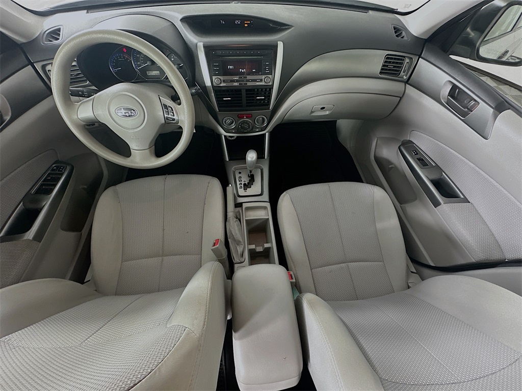 2012 Subaru Forester 2.5X photo 27