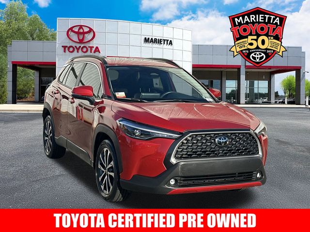 2023 Toyota Corolla Cross XLE's photo