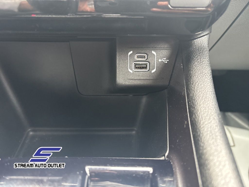 2022 Jeep Compass Latitude photo 29