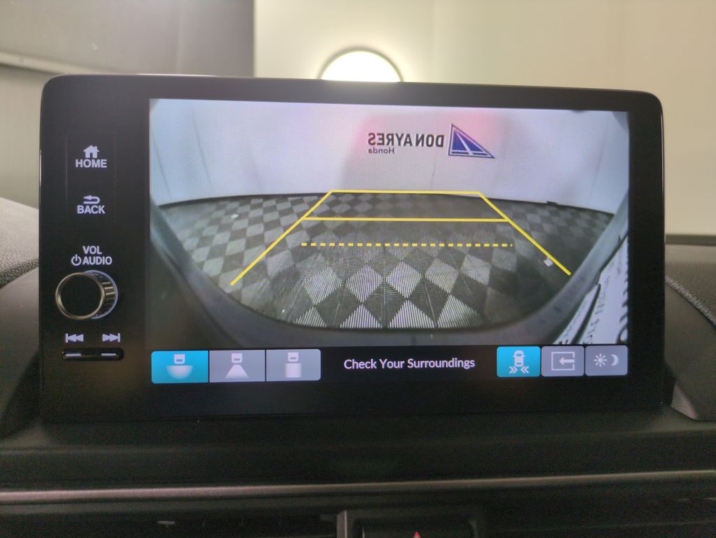 2025 Honda Pilot Touring photo 19