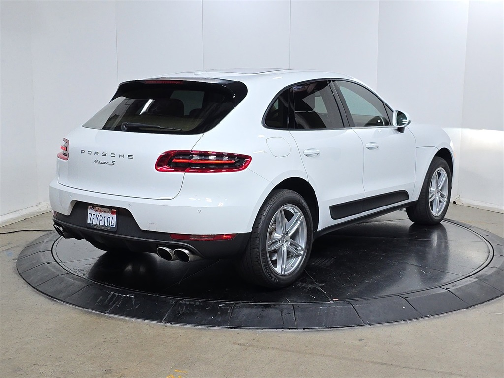 2015 Porsche Macan S photo 7
