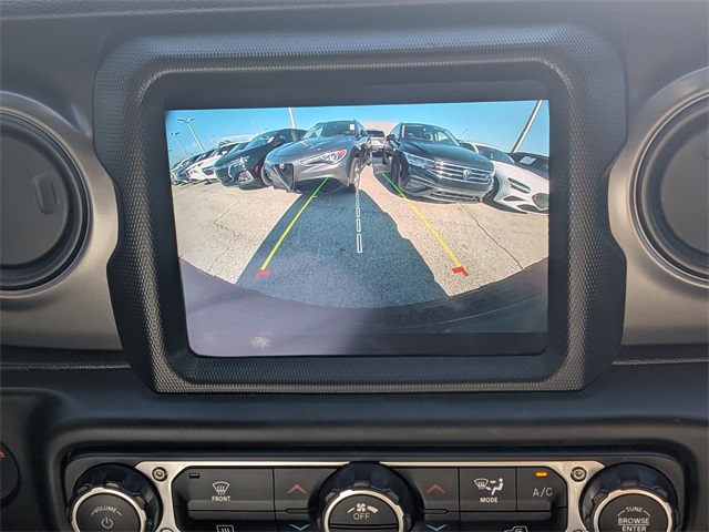 View 32