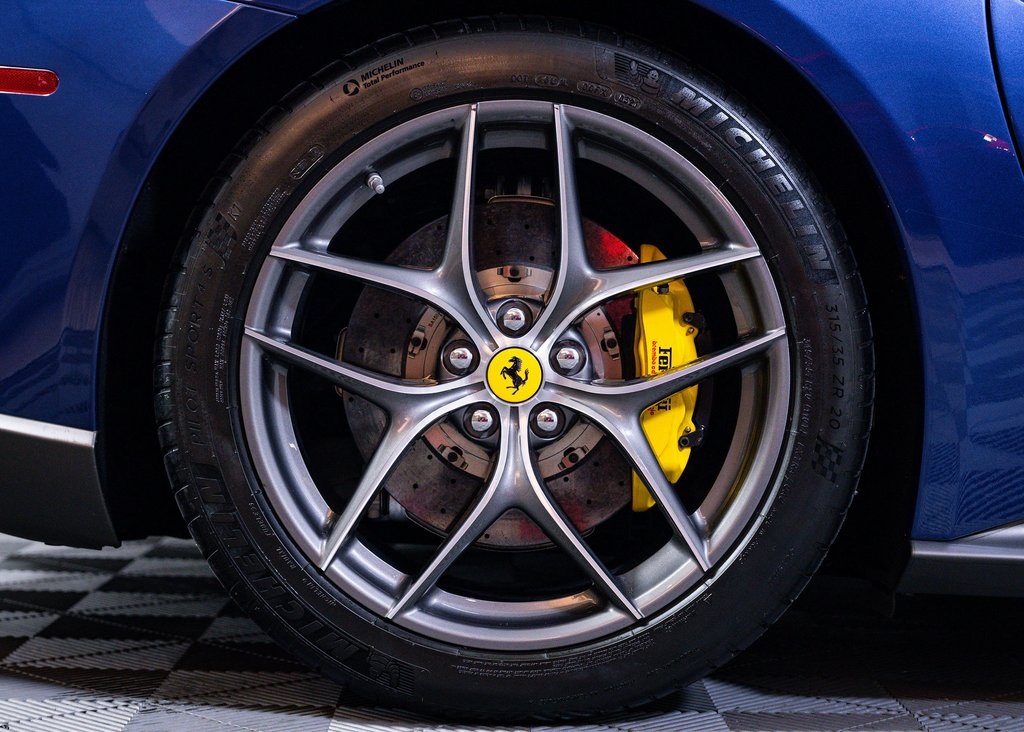 Certified Used 2017 Blu Tour De France Metallic Ferrari Berlinetta image 7