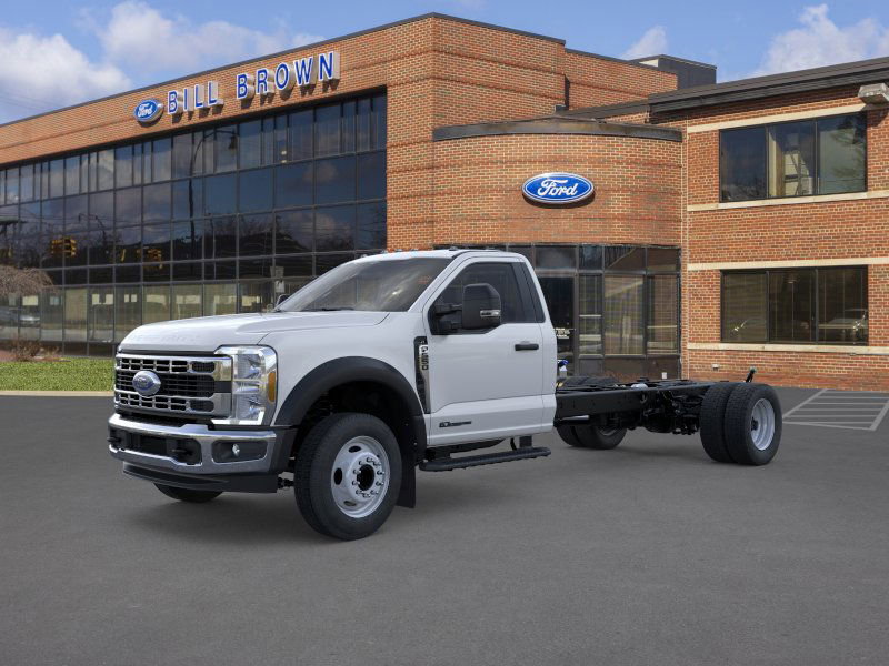 2025 Ford F-550 Super Duty Chassis Cab XL's photo