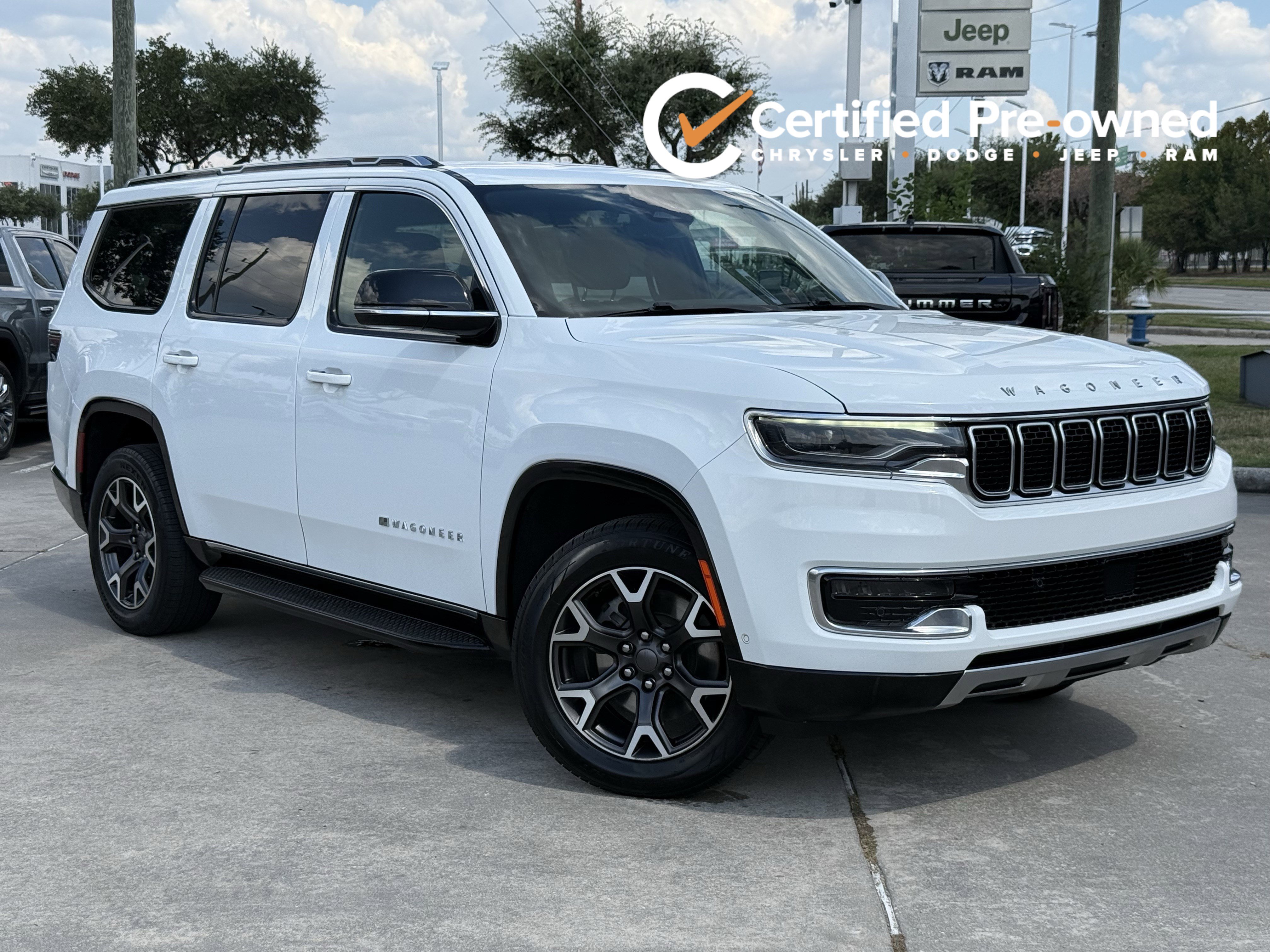 2023 Jeep Wagoneer Series III's photo