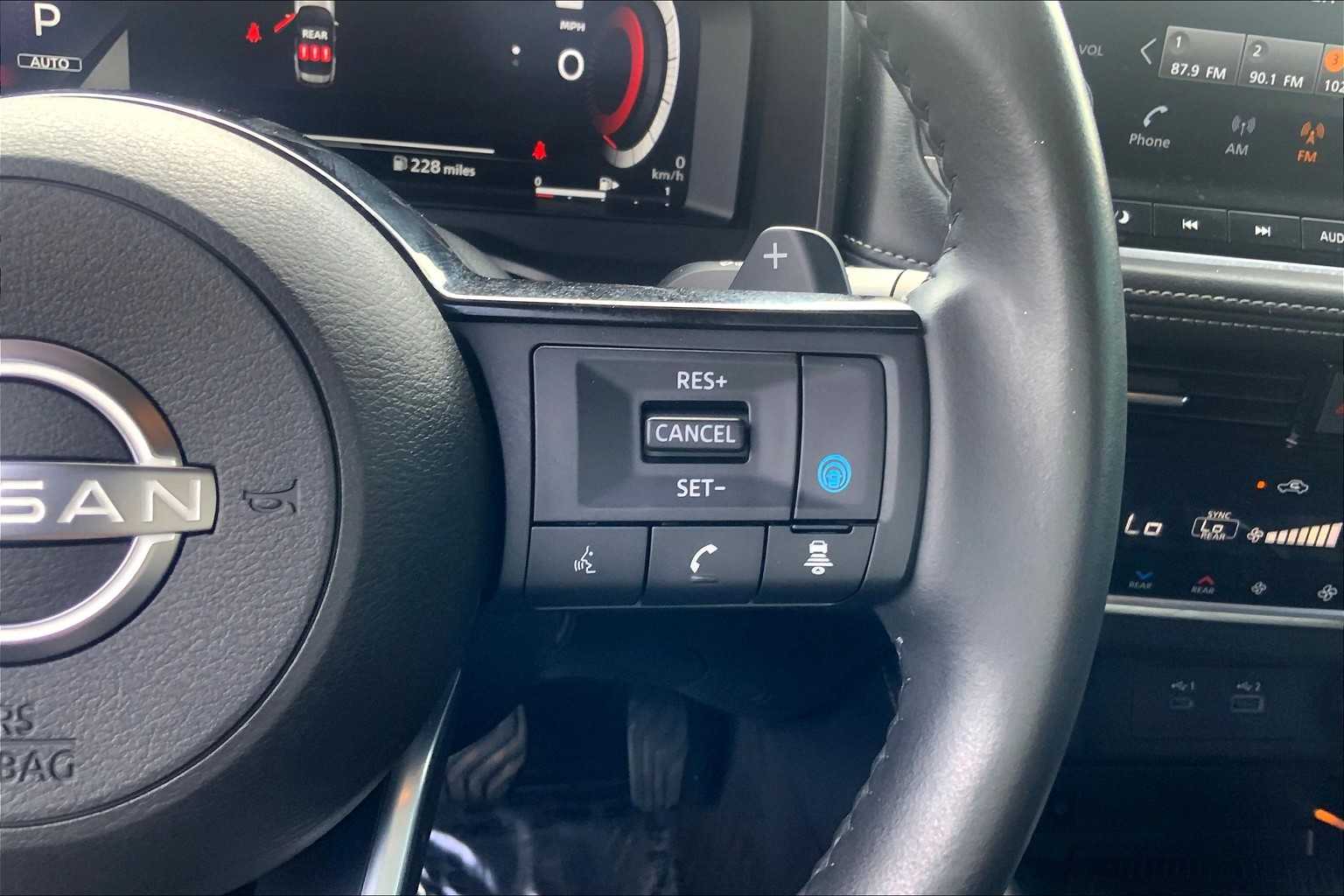 2023 Nissan Rogue Platinum photo 21