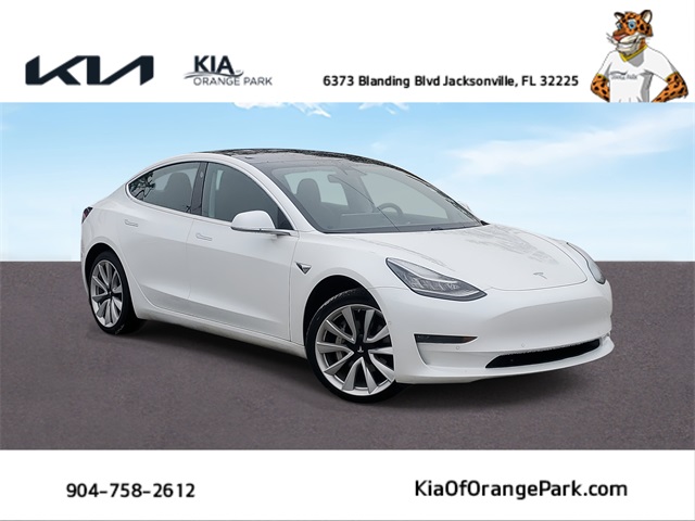 2019 Tesla Model 3 Base's photo