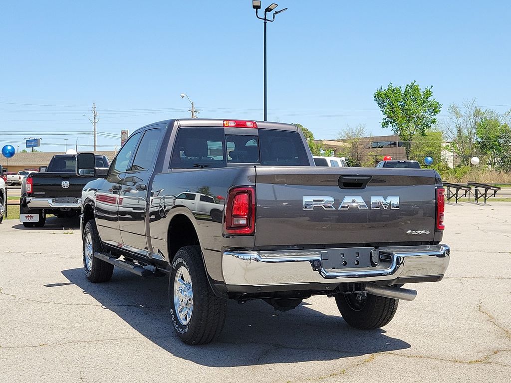 2025 Ram 2500 Tradesman photo 4