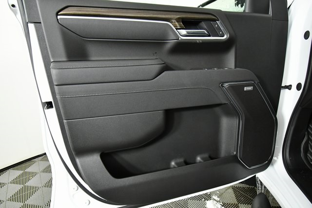 2025 Chevrolet Silverado 1500 RST photo 19
