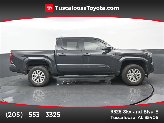 2024 Toyota Tacoma SR5's photo