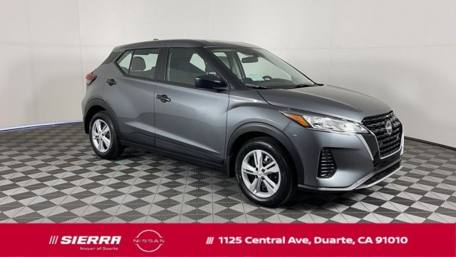2025 Nissan Kicks S