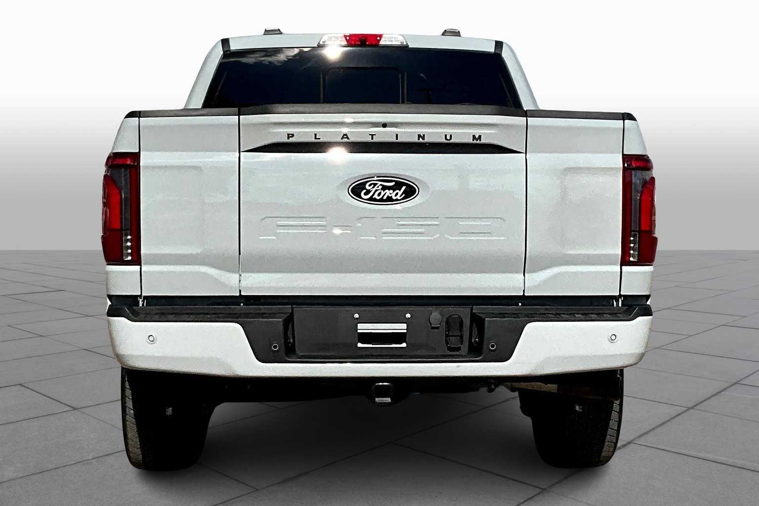 2024 Ford F-150 Platinum photo 2