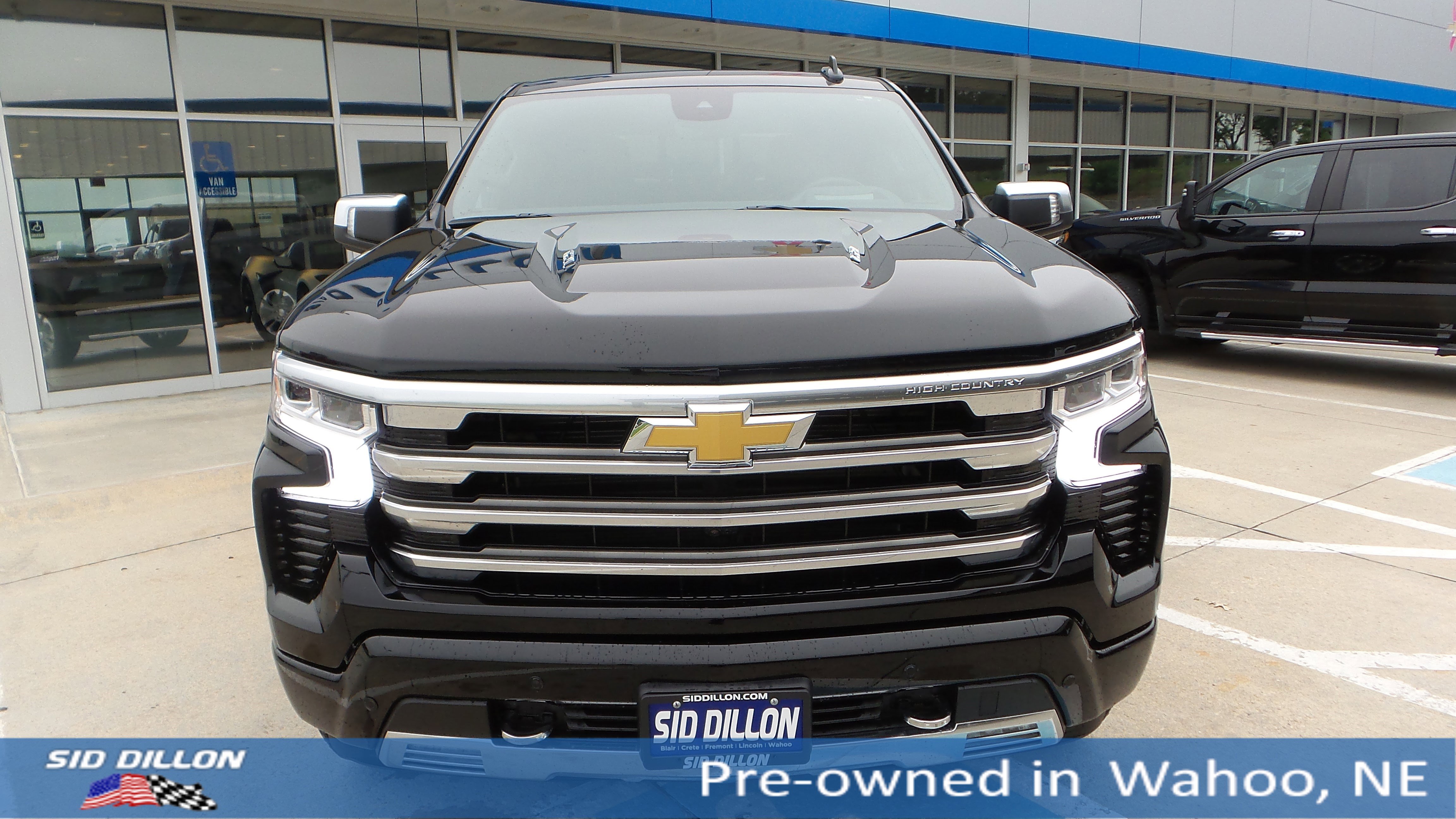 2023 Chevrolet Silverado 1500 High Country Sport photo 7