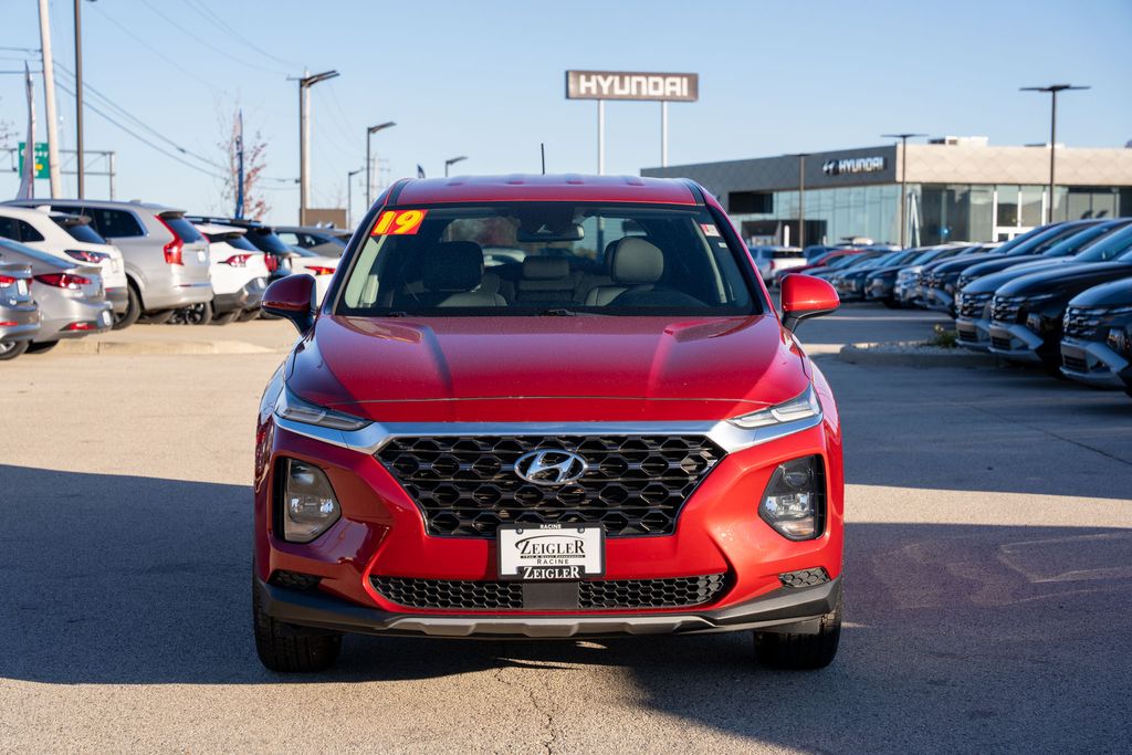 Used 2019 Hyundai Santa Fe SE with VIN 5NMS23AD1KH014174 for sale in Mount Pleasant, WI