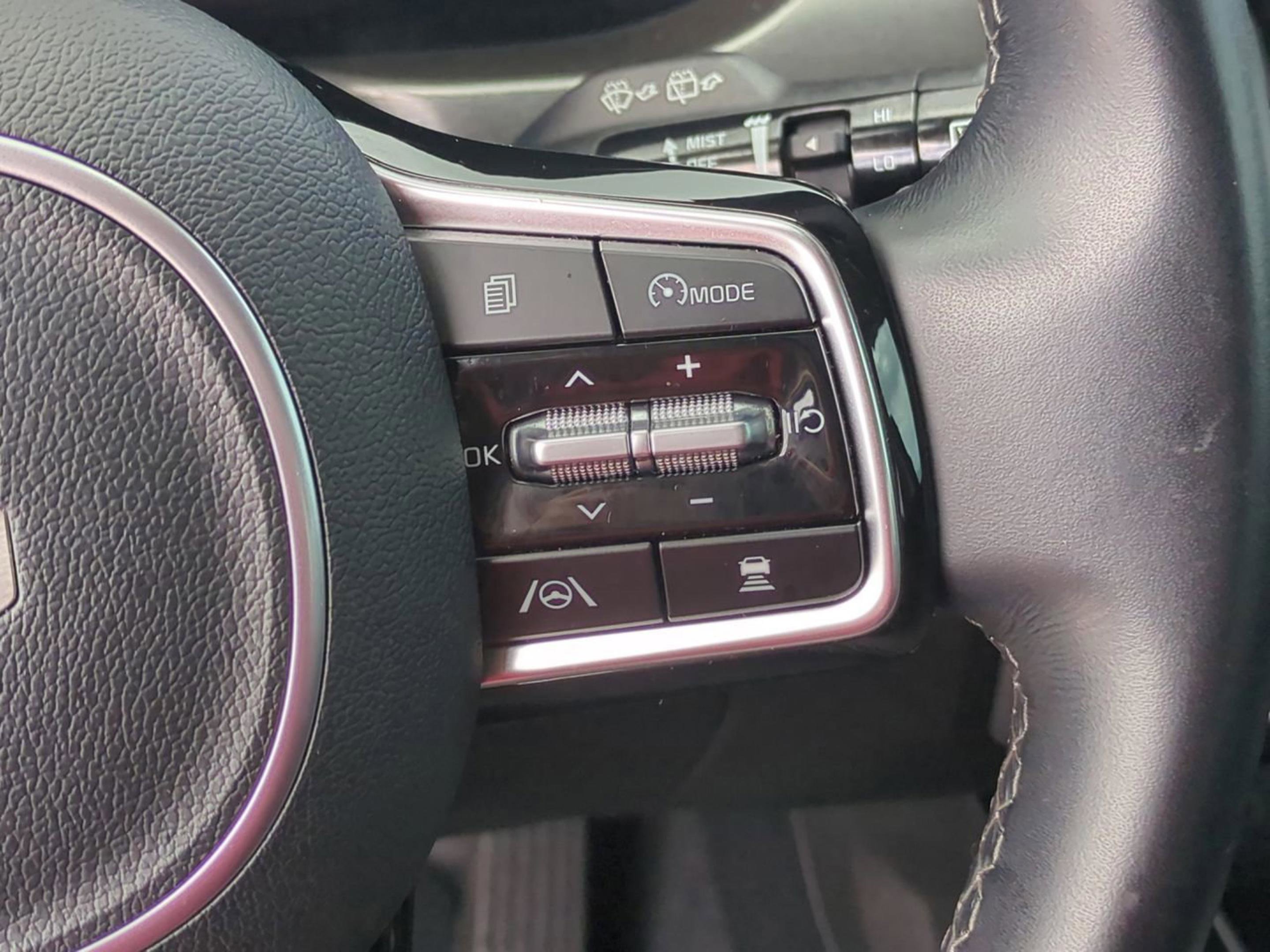 2023 Kia Sorento SX photo 27