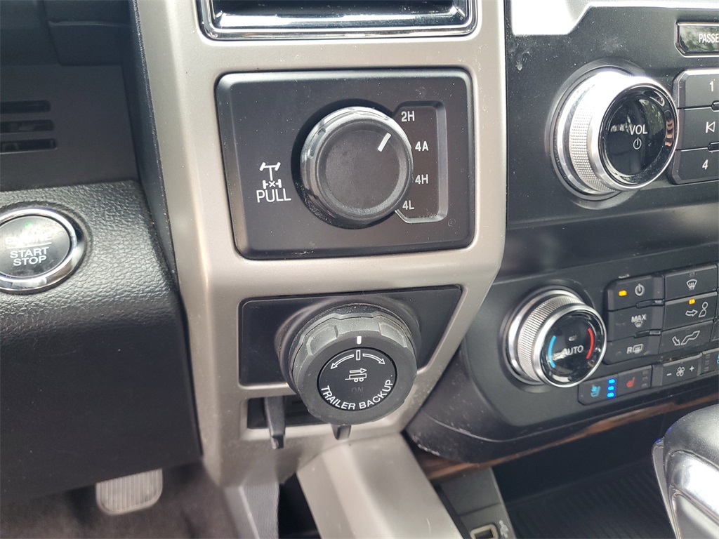 2020 Ford F-150 Lariat photo 21