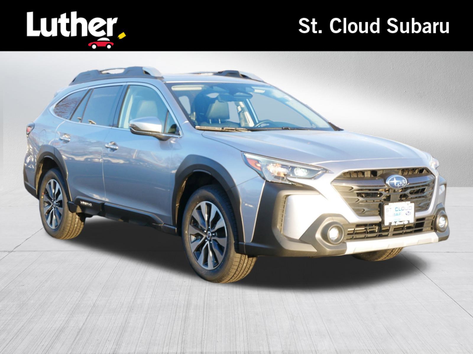 2024 Subaru Outback Touring's photo