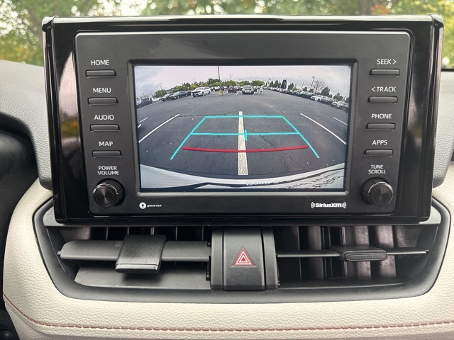 2022 Toyota RAV4 XLE photo 29