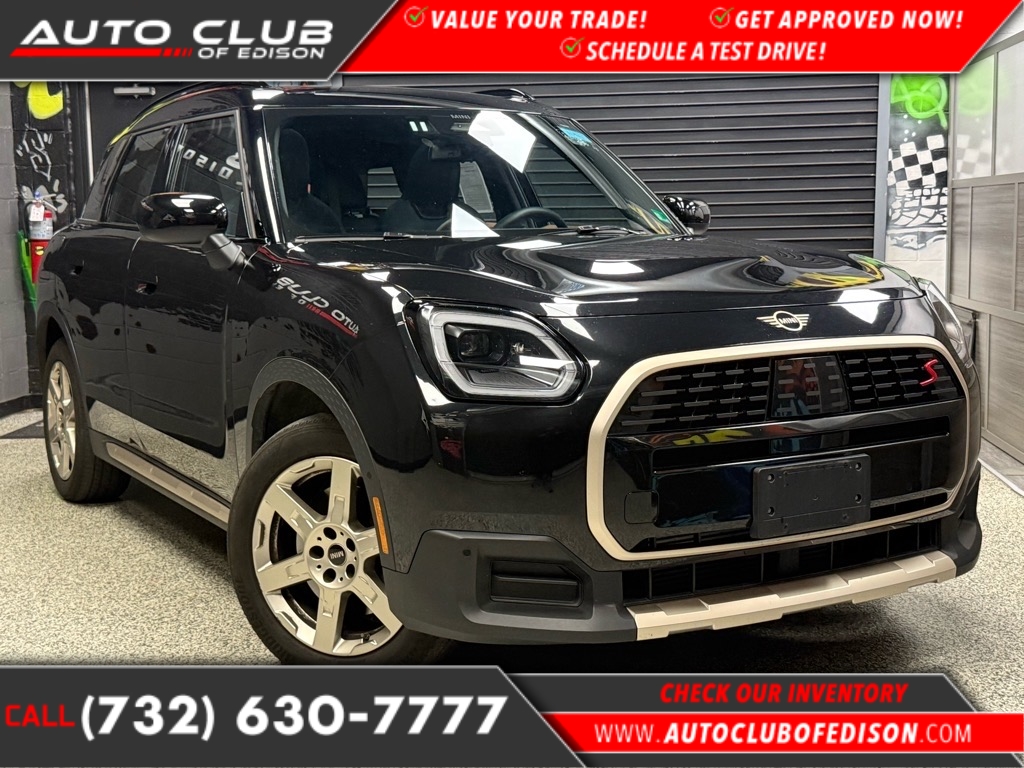 2025 MINI Countryman S's photo
