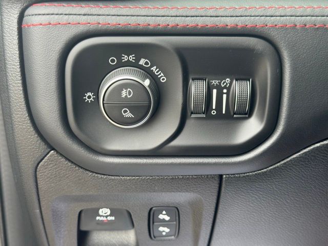 2021 Ram 1500 TRX photo 34