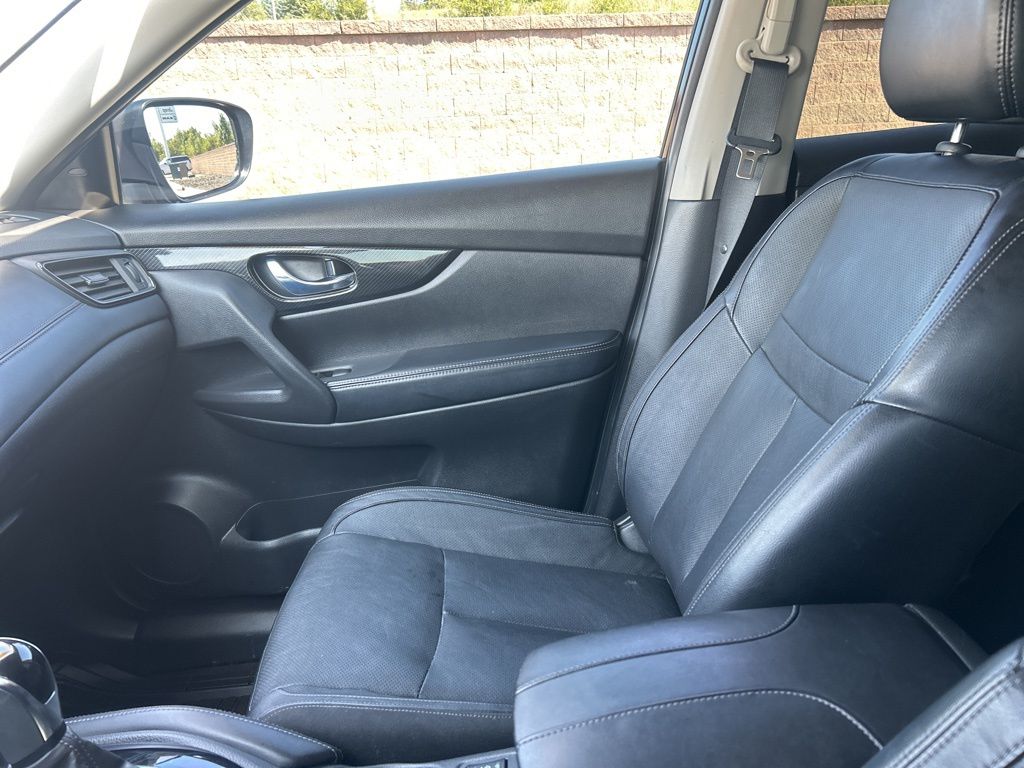 2018 Nissan Rogue SL photo 15