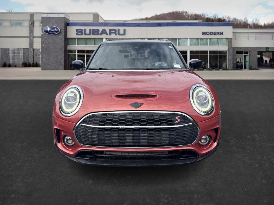 2020 Mini Clubman Base S ALL4 photo 2