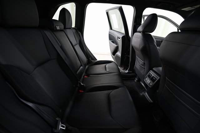 2025 Subaru Forester Touring photo 18