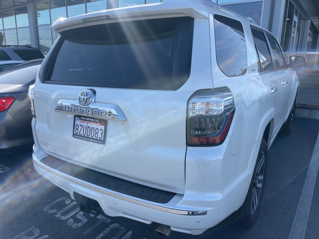 2022 Toyota 4Runner Limited photo 4