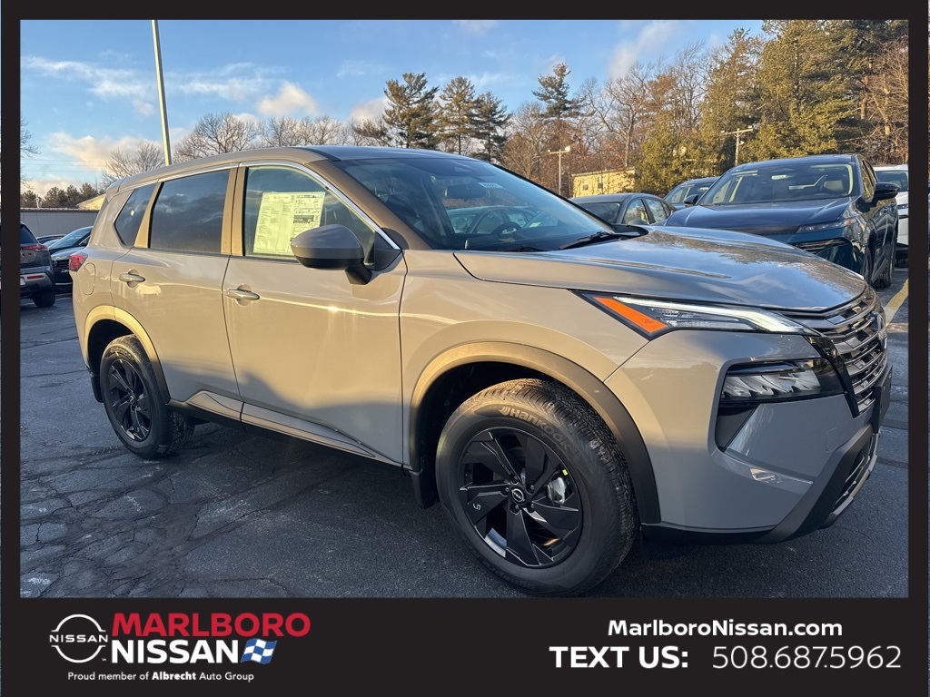 2026 Nissan Rogue SV's photo