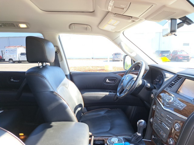 2019 Nissan Armada Platinum photo 5