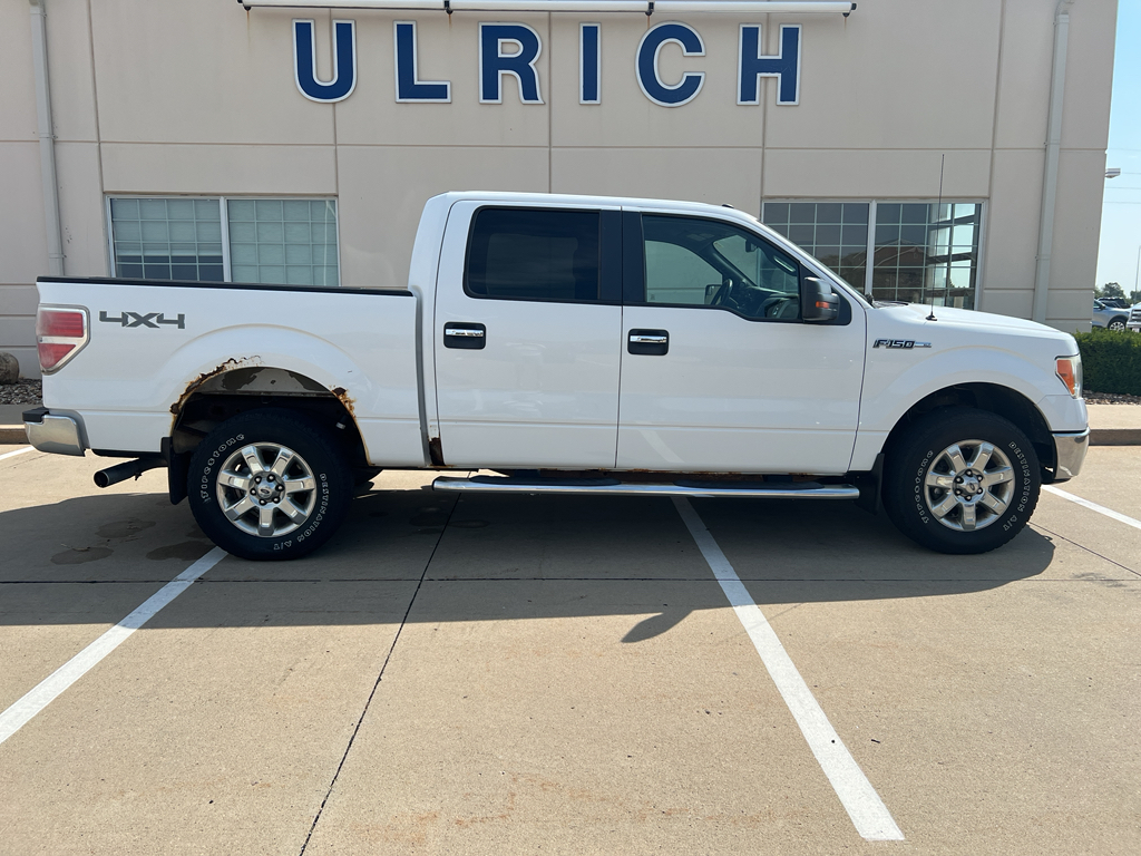 2013 Ford F-150 XLT photo 9